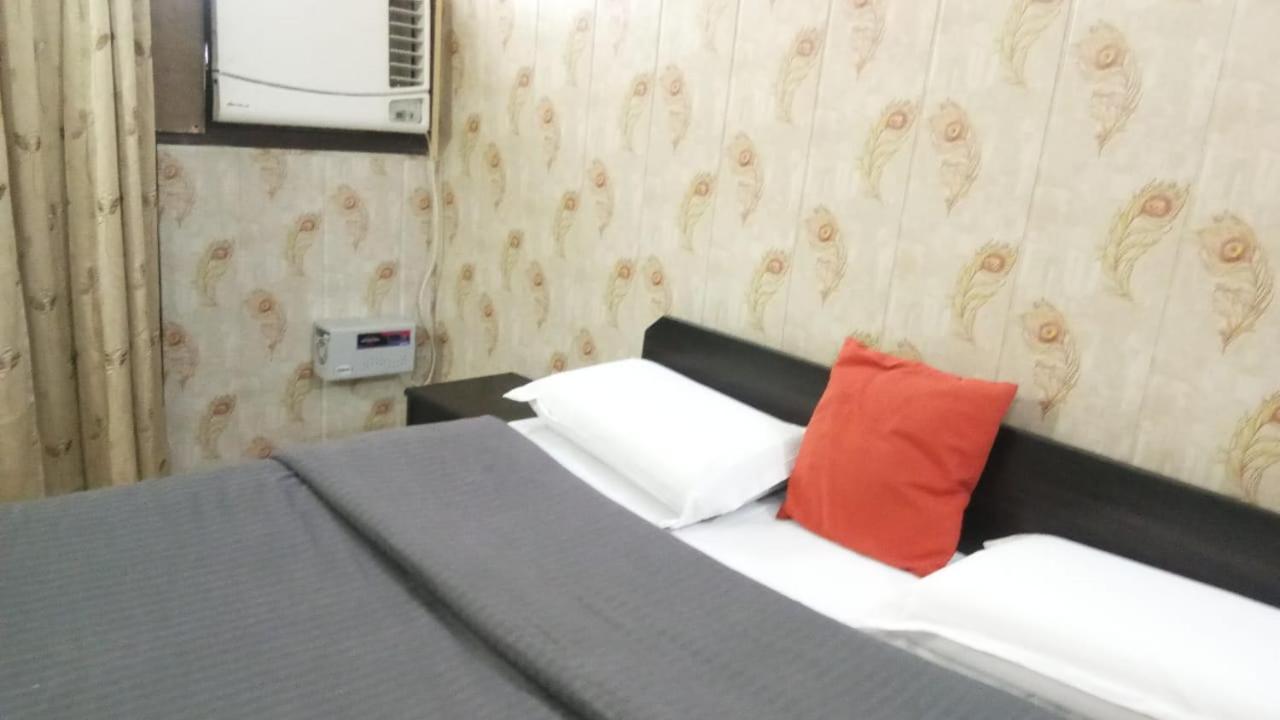 Hotel O Hya'S Homestay เดห์ราดุน ภายนอก รูปภาพ