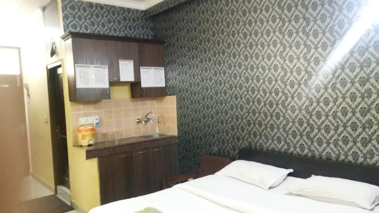Hotel O Hya'S Homestay เดห์ราดุน ภายนอก รูปภาพ