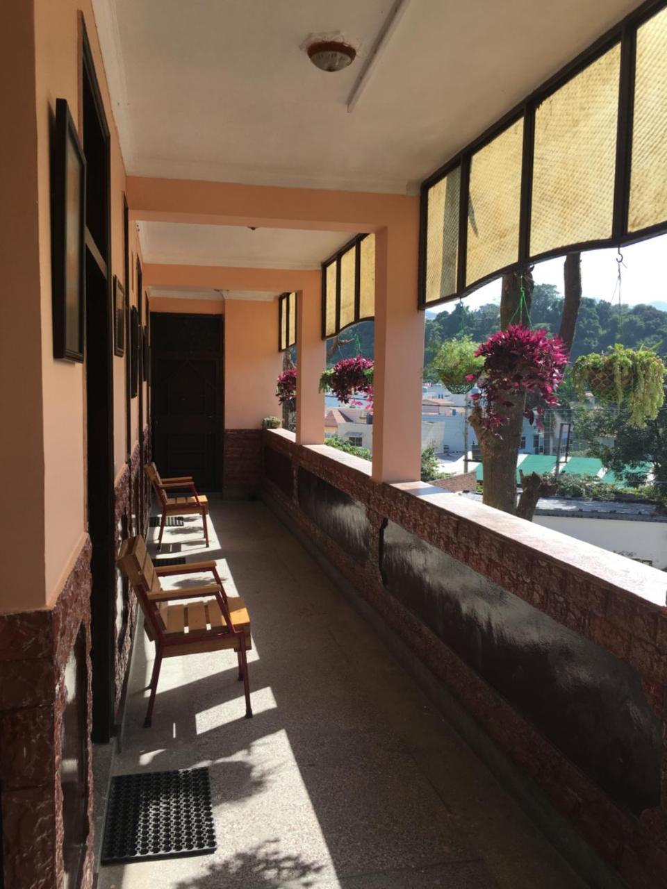 Hotel O Hya'S Homestay เดห์ราดุน ภายนอก รูปภาพ