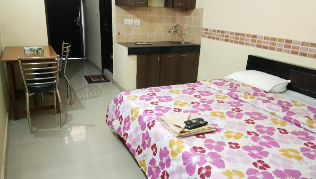 Hotel O Hya'S Homestay เดห์ราดุน ภายนอก รูปภาพ